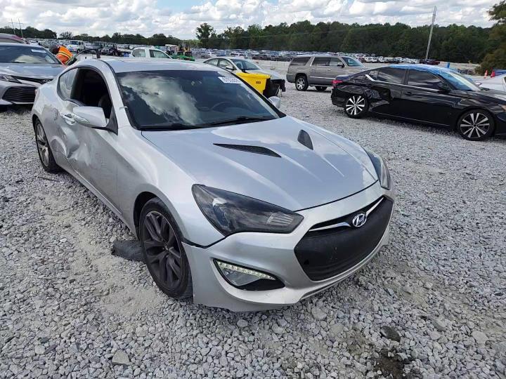 2013 Hyundai Genesis Coupe 3.8 Grand Touring - zdjęcie 13
