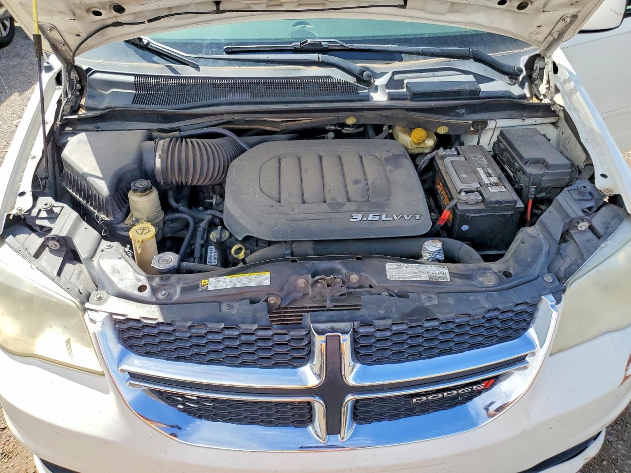 2013 Dodge Grand Caravan Sxt - zdjęcie 12