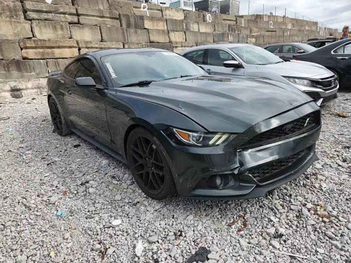 2015 Ford Mustang - zdjęcie 13