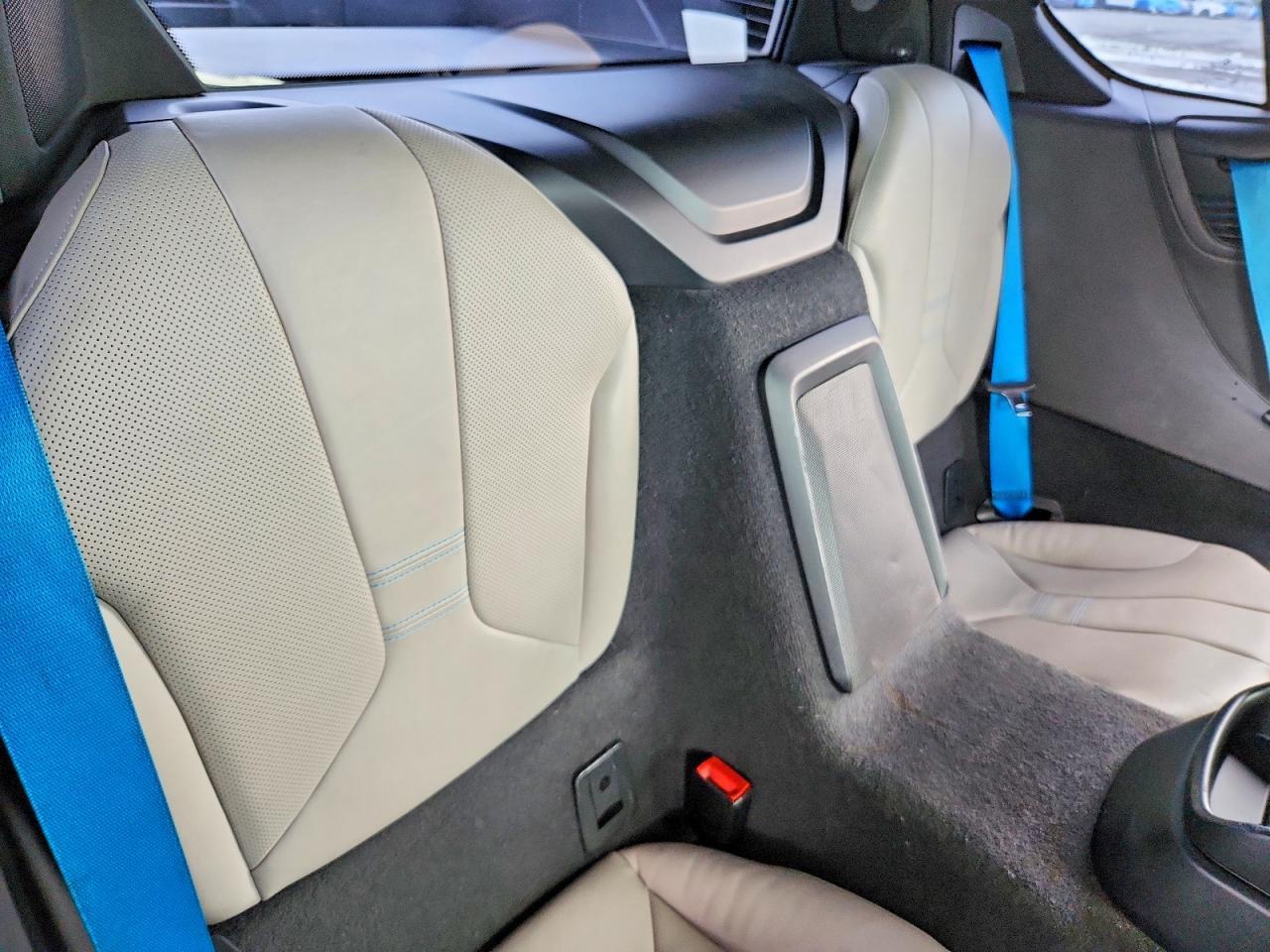 2015 BMW I8 - zdjęcie 10