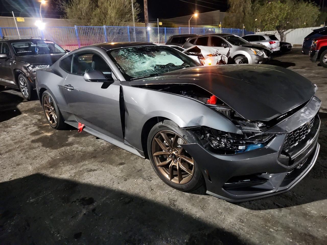 2026 Ford Mustang - zdjęcie 4