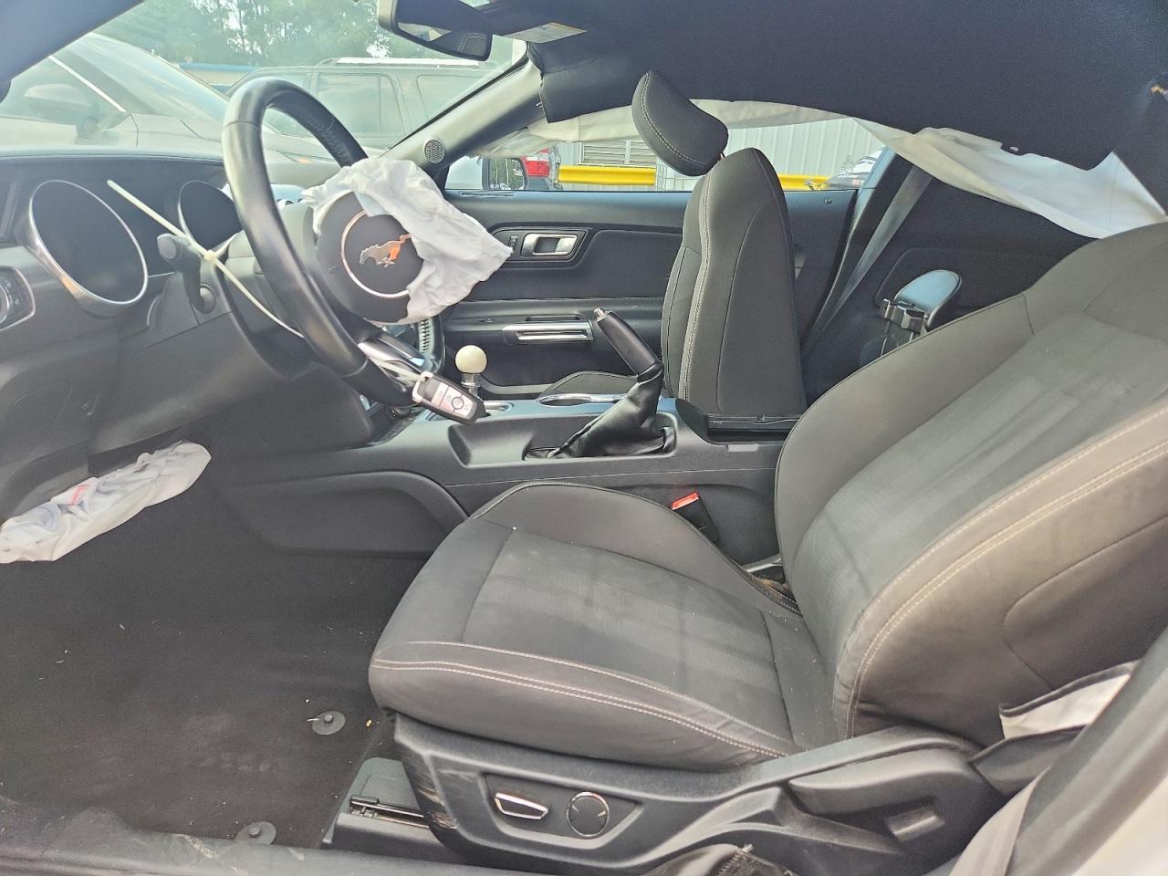 2019 Ford Mustang Gt - zdjęcie 7