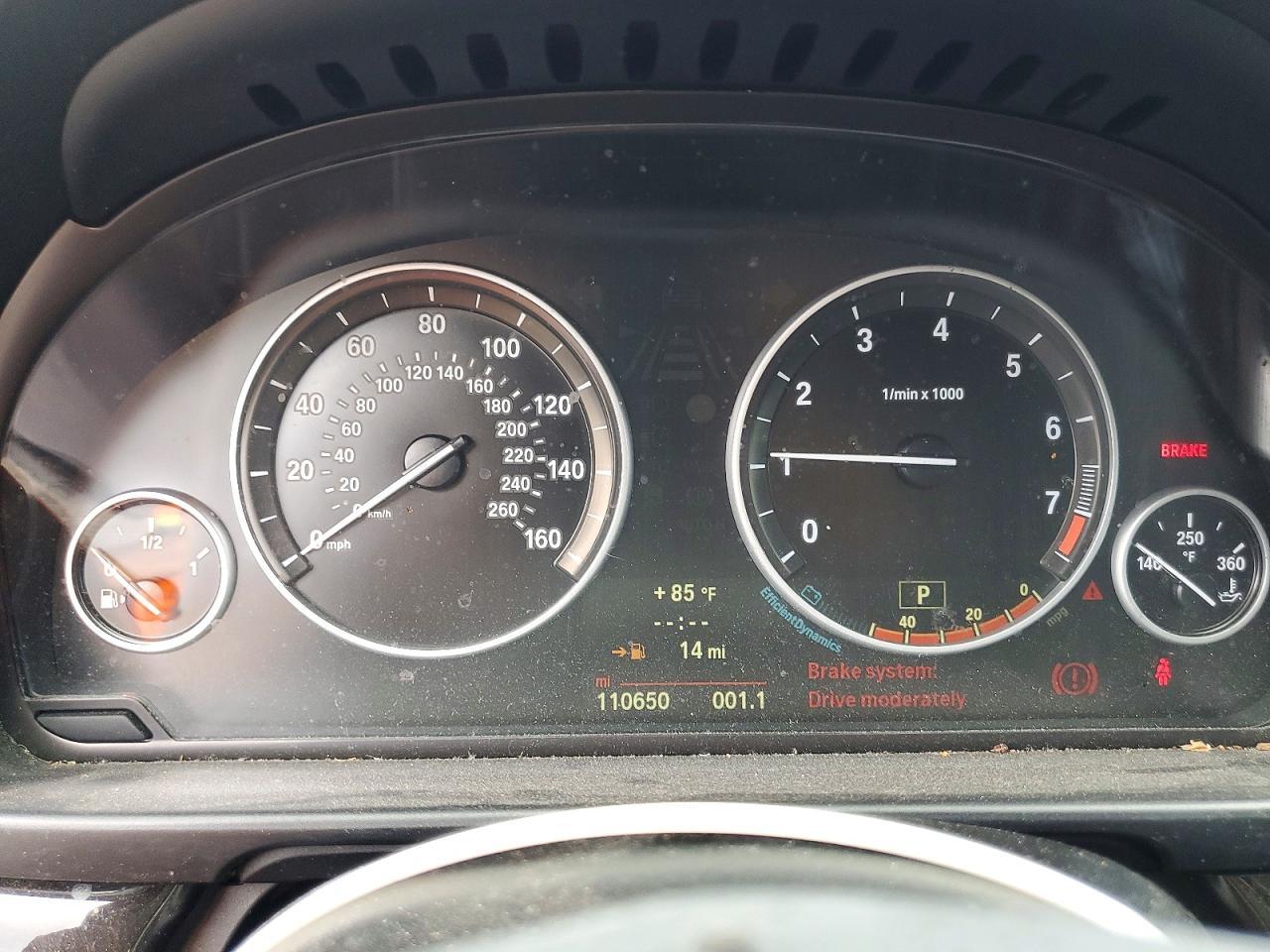 2014 BMW Seria 5 528i - zdjęcie 9