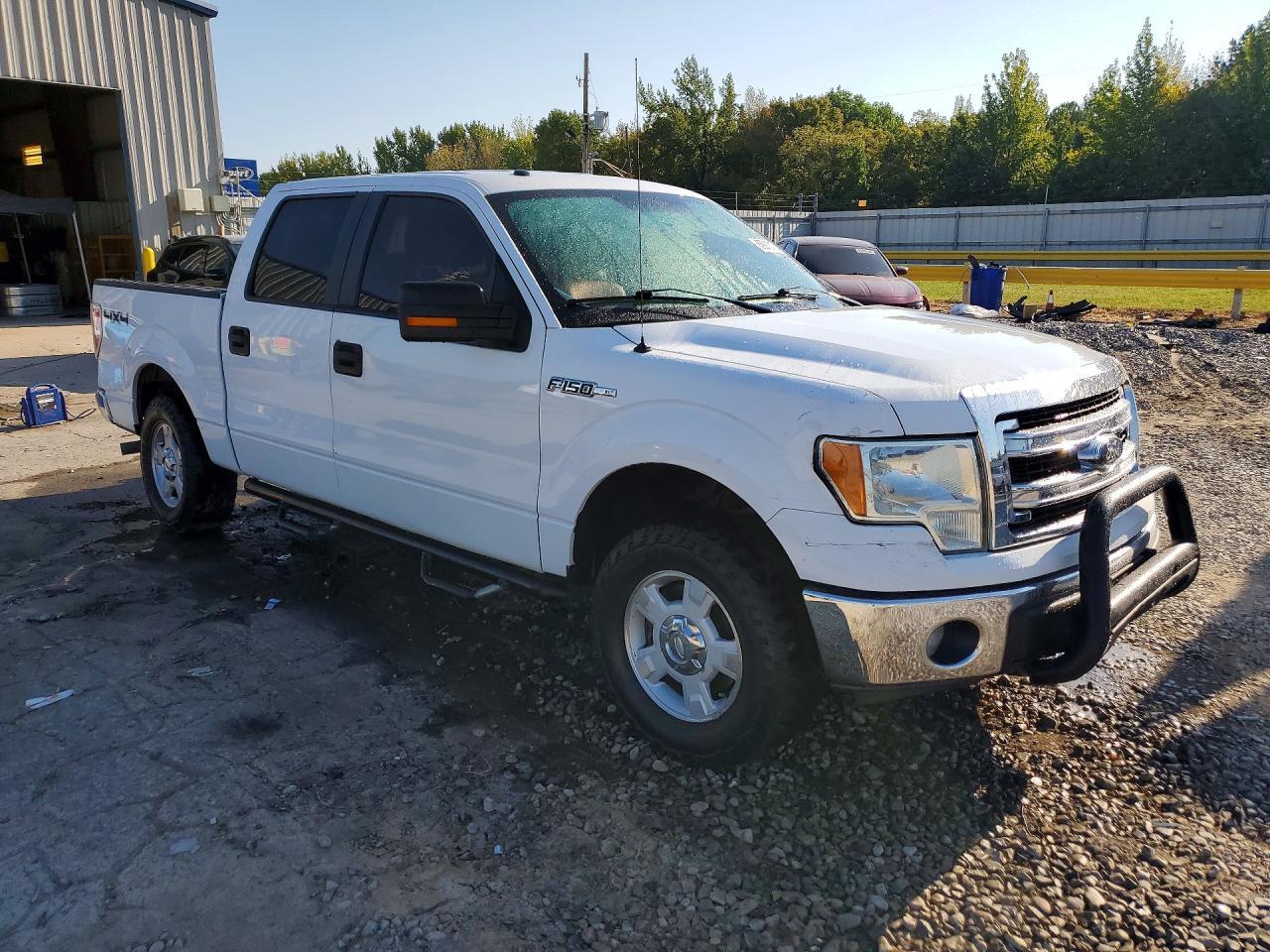 2014 Ford F150 Supercrew - zdjęcie 4