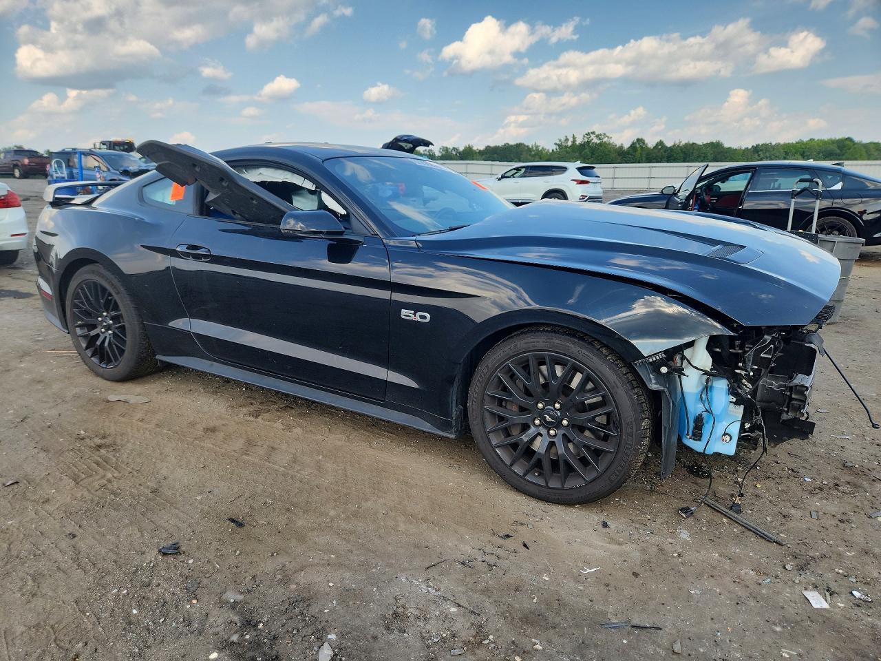 2020 Ford Mustang Gt - zdjęcie 4