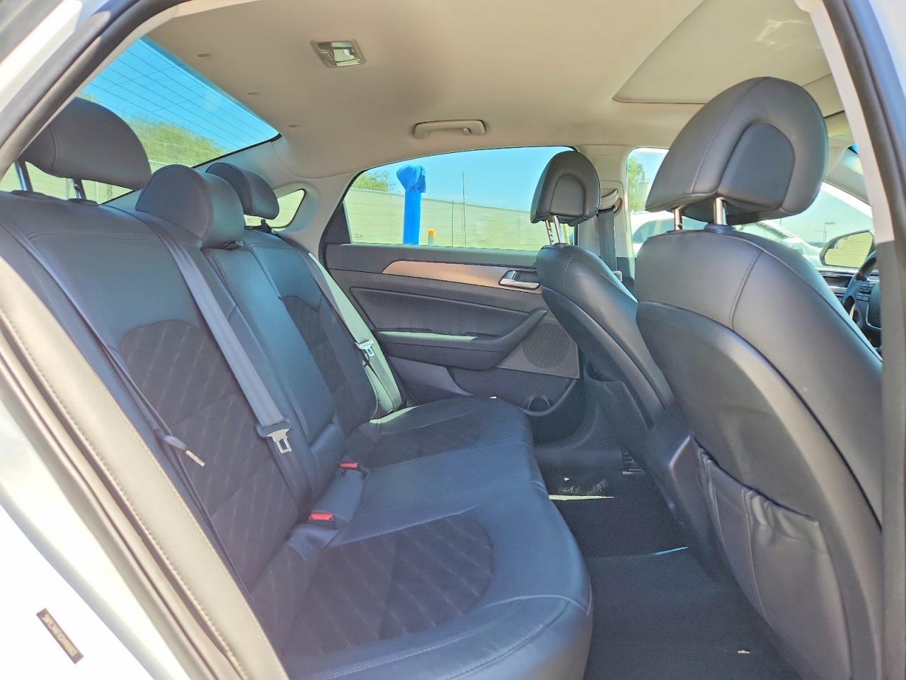 2016 Hyundai Sonata Sport - zdjęcie 10