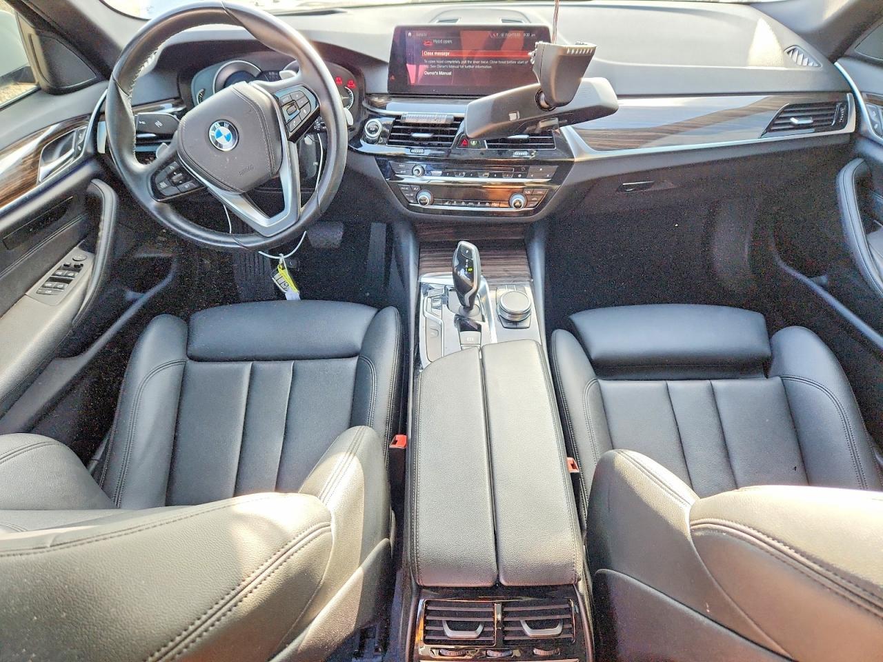 2018 BMW 530E - zdjęcie 8