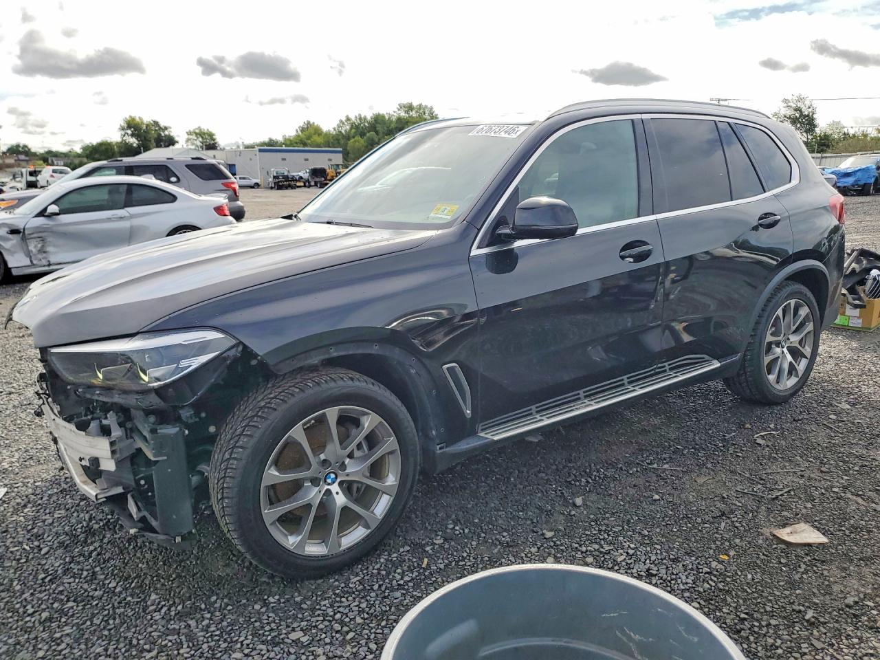 2020 BMW X5 Sdrive 40I - zdjęcie główne