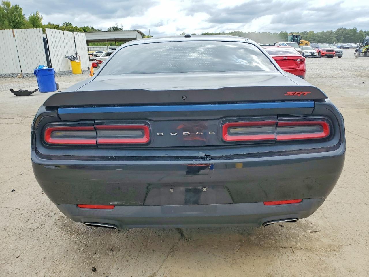 2015 Dodge Challenger Sxt - zdjęcie 6