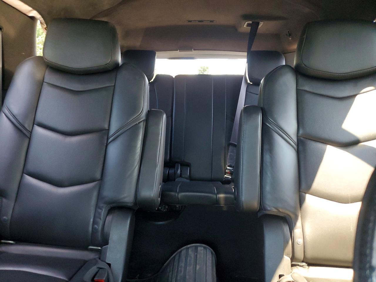 2016 Cadillac Escalade Esv Platinum - zdjęcie 10