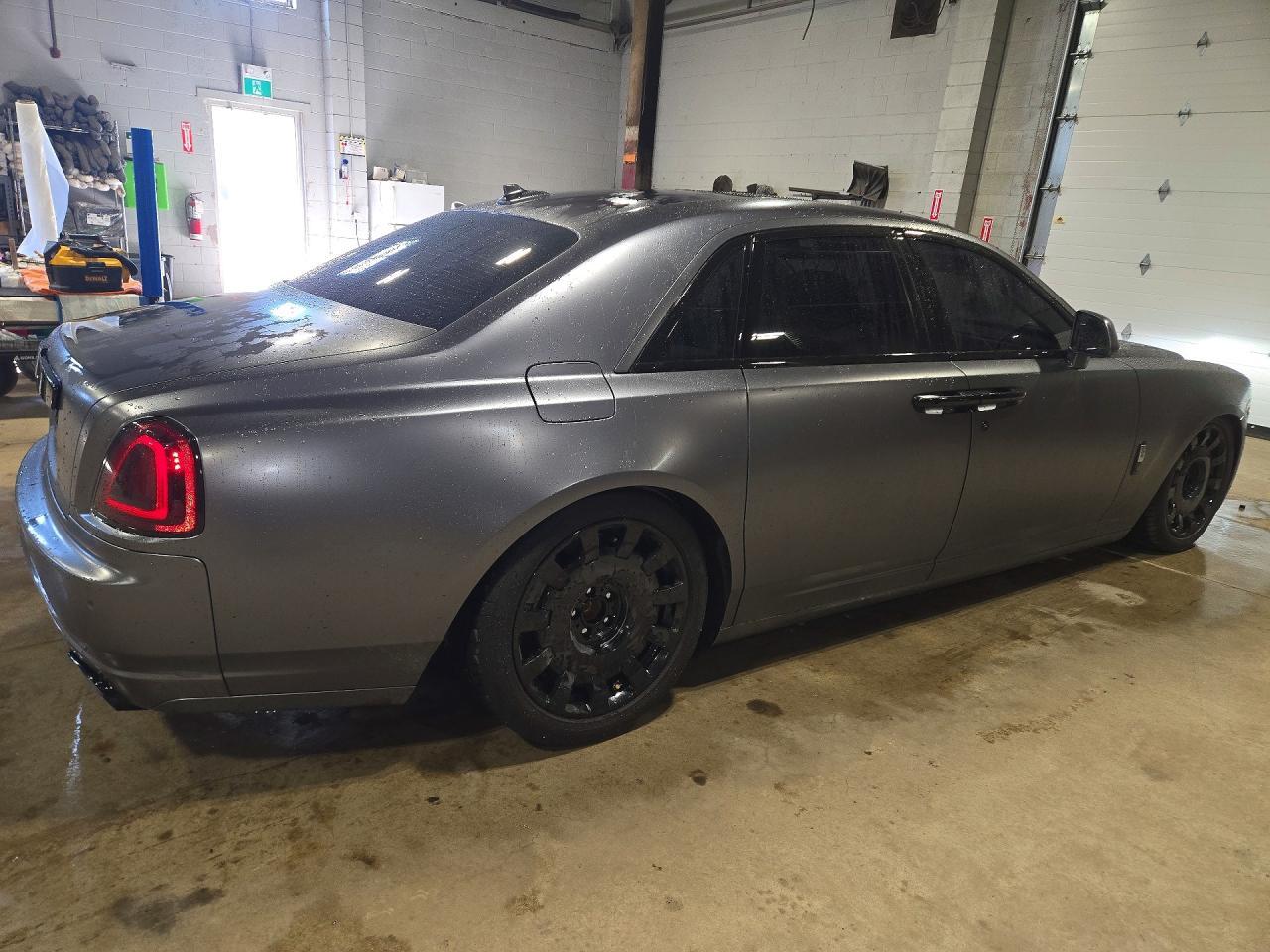2013 Rolls-Royce Ghost - zdjęcie 3