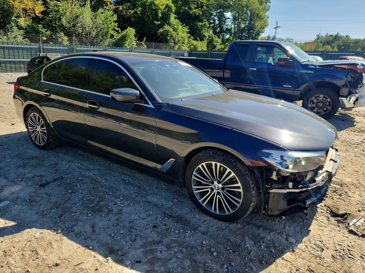 2018 BMW Seria 5 530i - zdjęcie 4