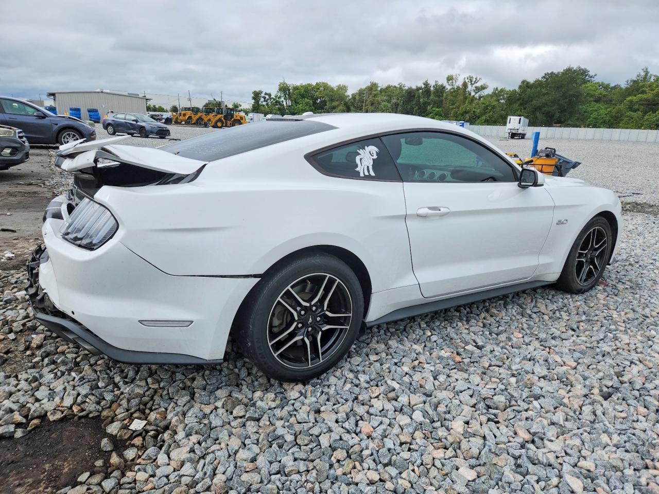 2019 Ford Mustang Gt - zdjęcie 3
