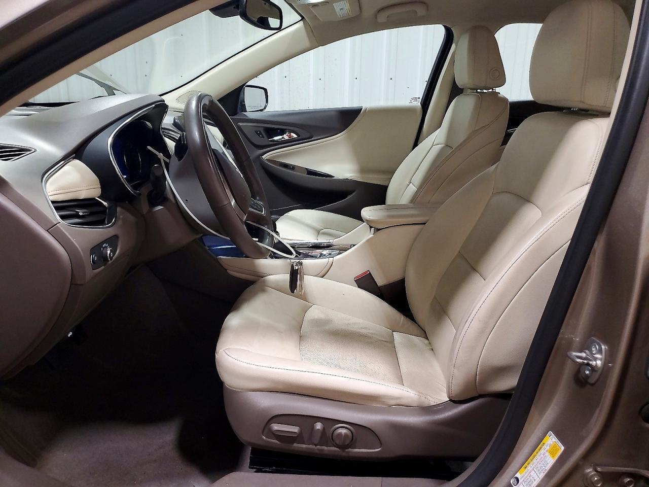 2024 Chevrolet Malibu Premier - zdjęcie 7