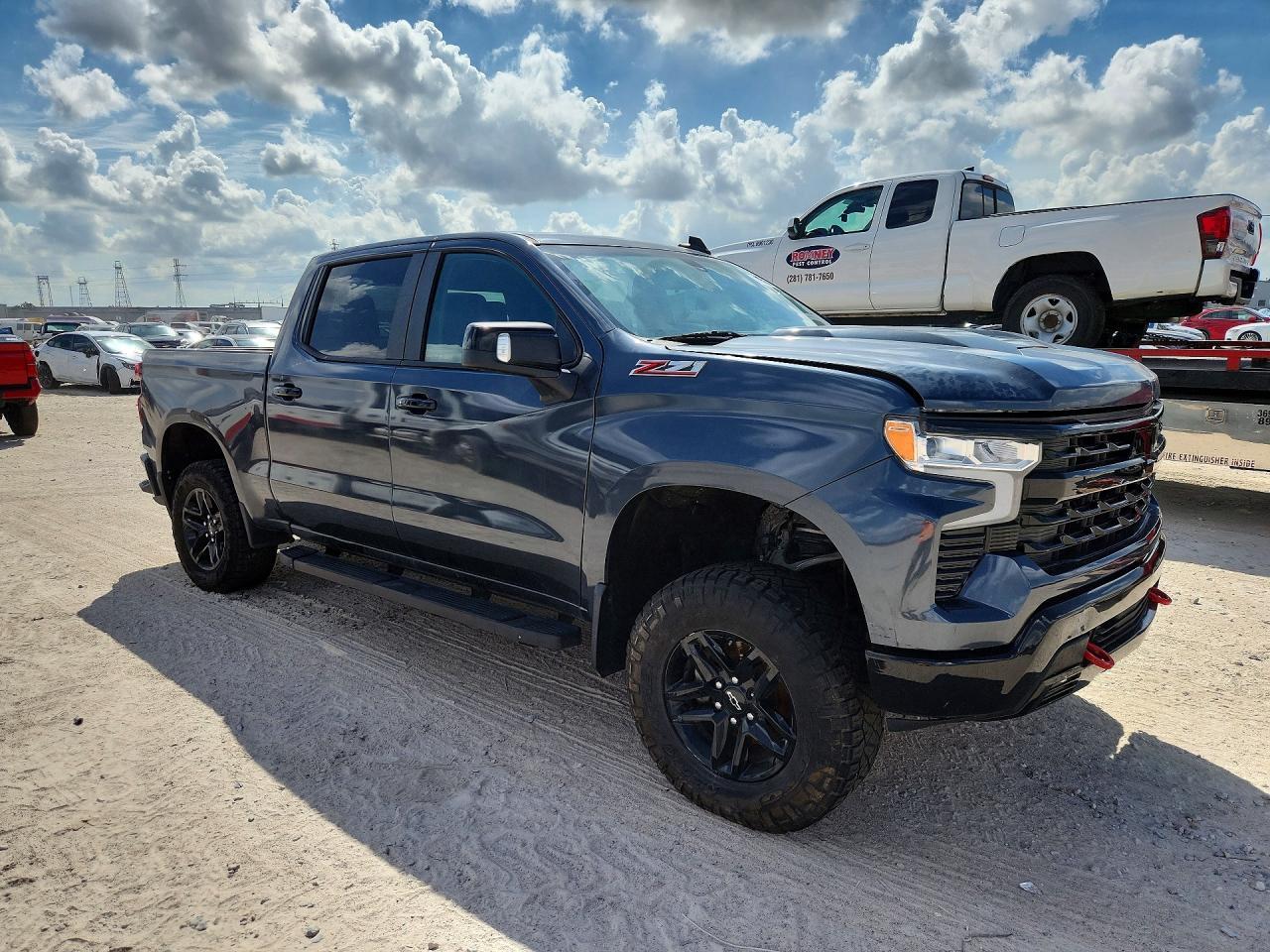 2020 Chevrolet Silverado K1500 Trail Boss Custom - zdjęcie 4