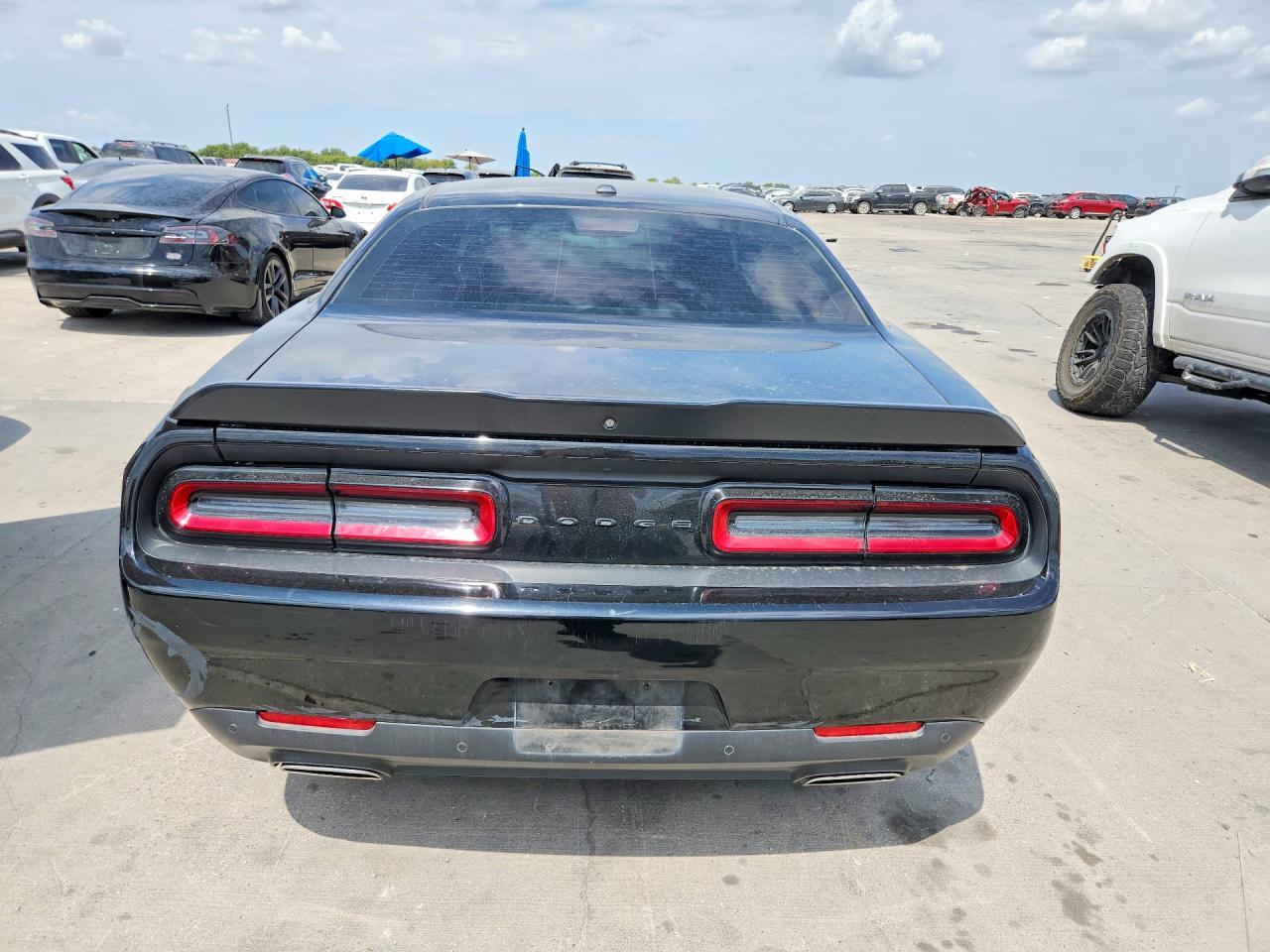 2021 Dodge Challenger Gt - zdjęcie 6