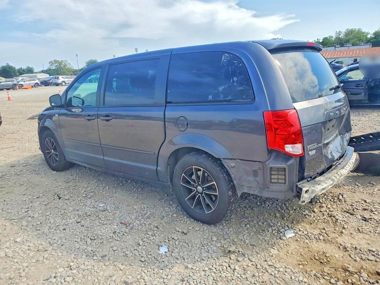 2017 Dodge Grand Caravan Sxt - zdjęcie 2