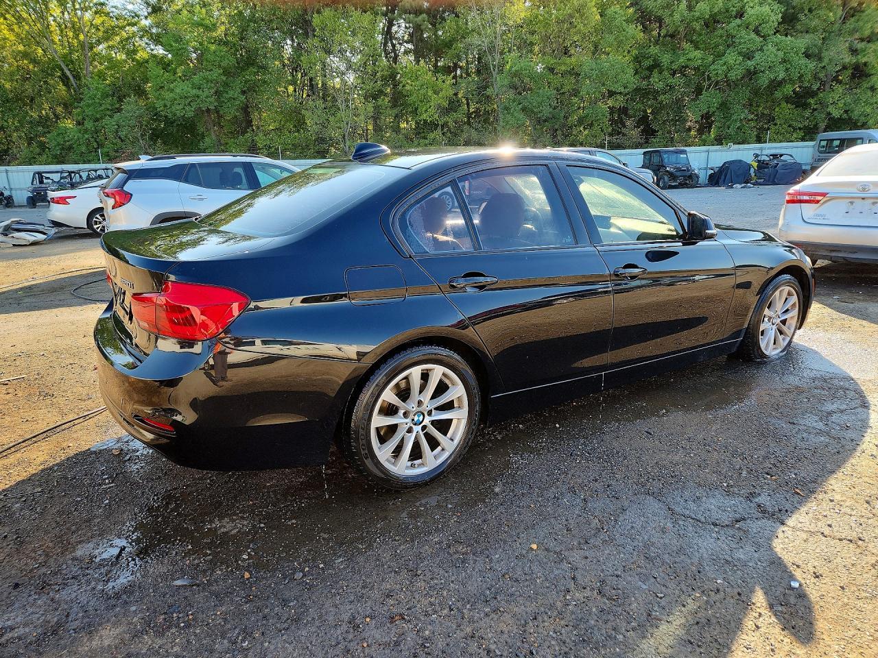 2018 BMW 320 I - zdjęcie 3