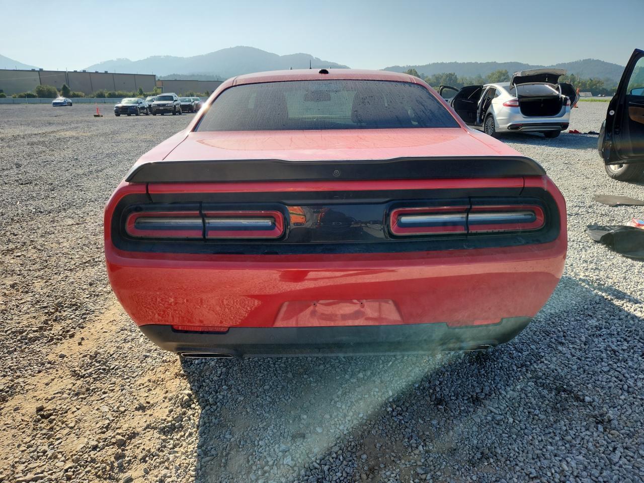 2023 Dodge Challenger R/T - zdjęcie 6