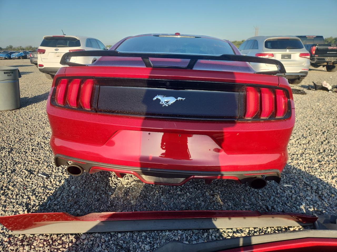 2017 Ford Mustang - zdjęcie 6