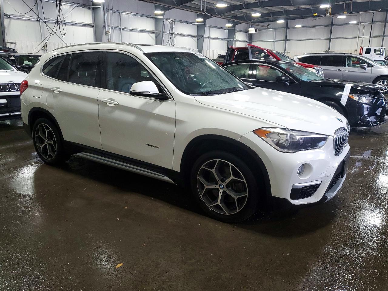 2018 BMW X1 xDrive28I - zdjęcie 4