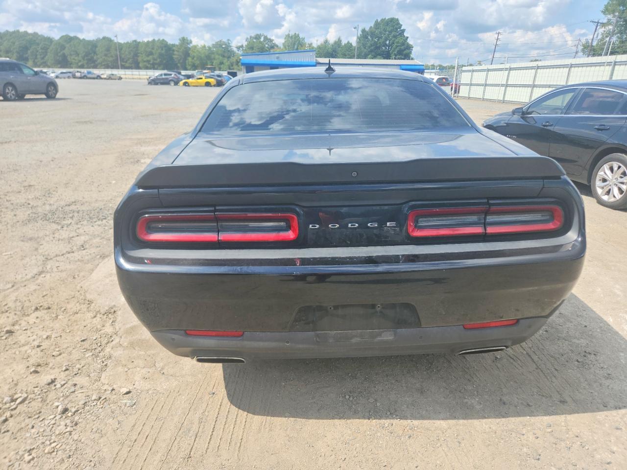 2016 Dodge Challenger Sxt - zdjęcie 6