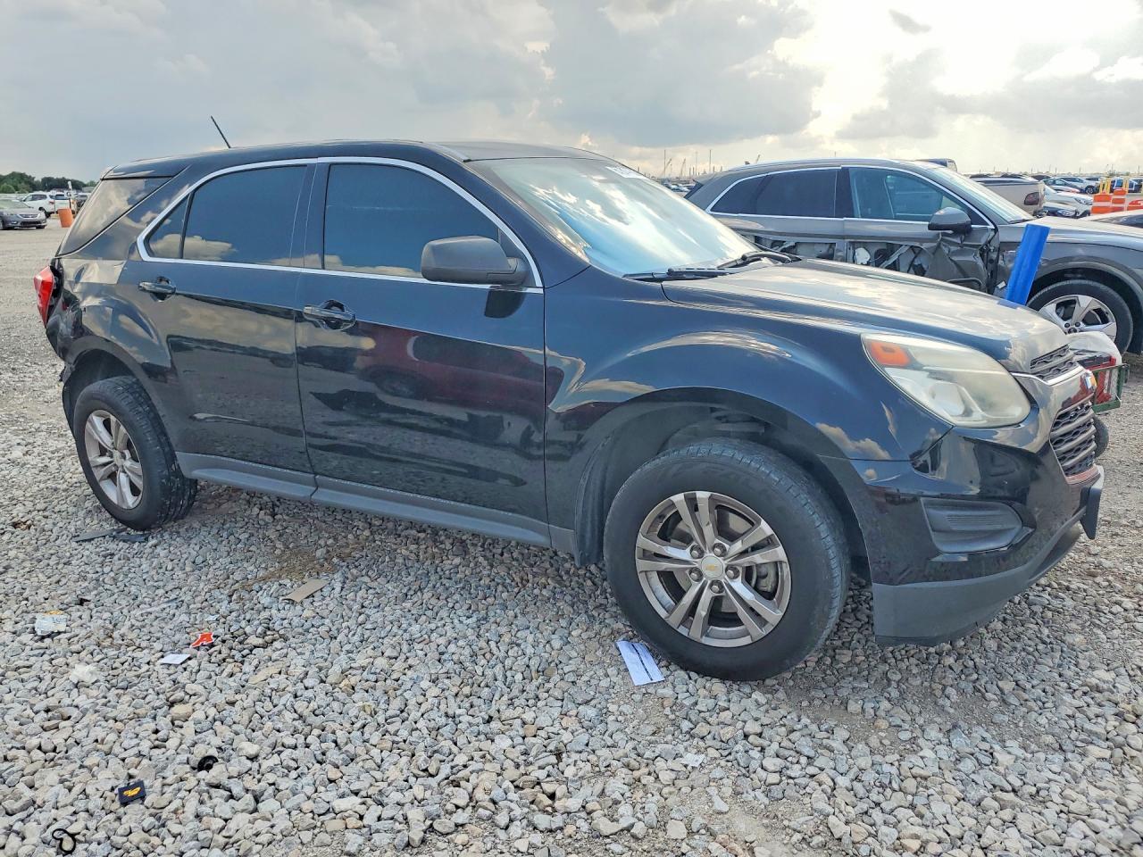 2016 Chevrolet Equinox Ls - zdjęcie 4