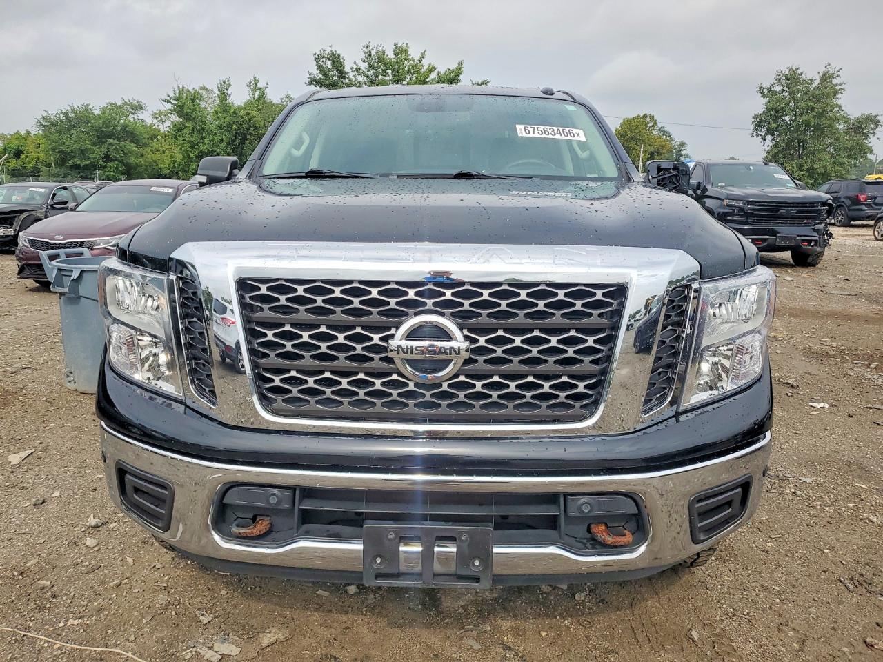 2018 Nissan Titan Sv - zdjęcie 5