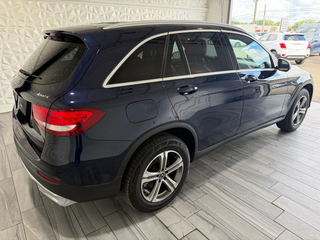 2018 Mercedes-Benz Glc 300 4Matic - zdjęcie 4