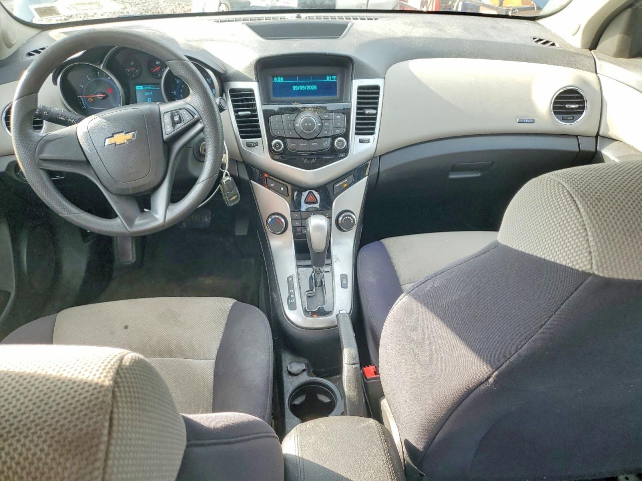 2013 Chevrolet Cruze Ls - zdjęcie 8