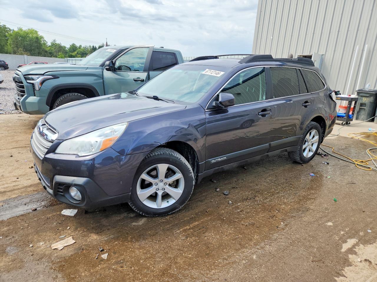 2013 Subaru Outback 2.5I Premium - zdjęcie główne
