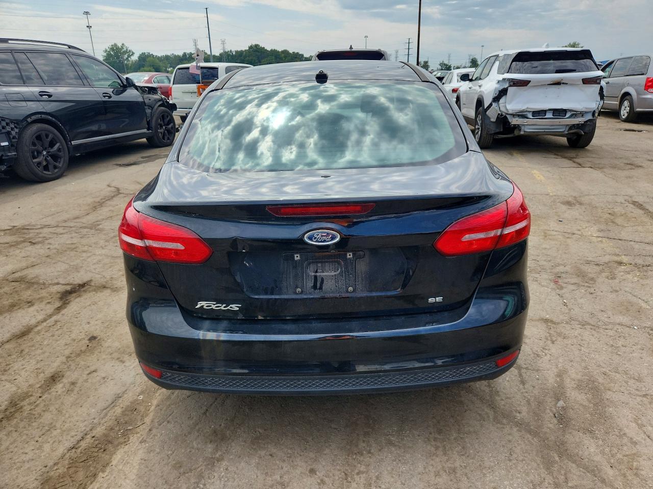 2017 Ford Focus - zdjęcie 6