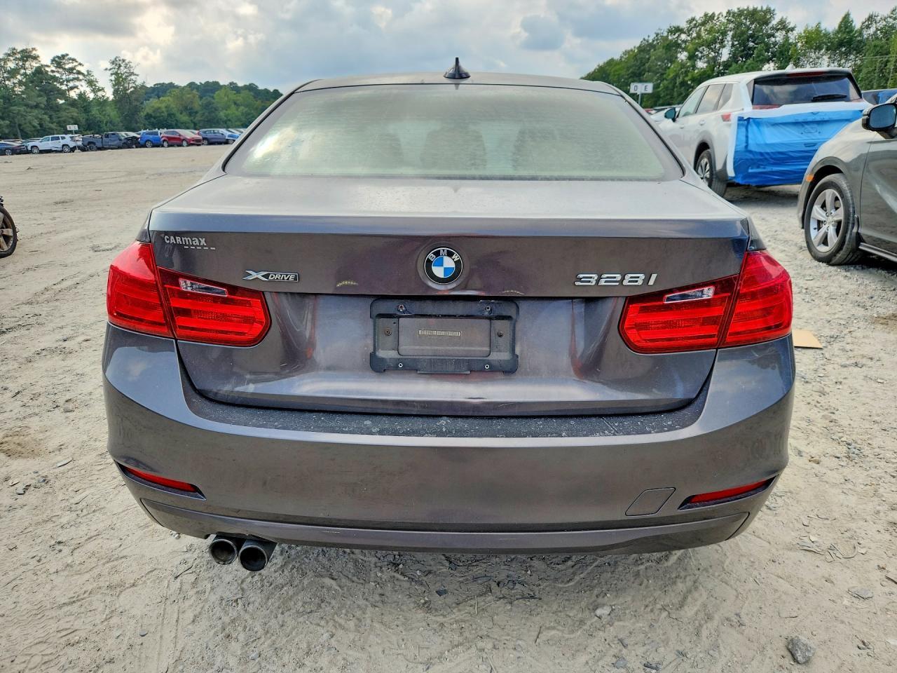 2014 BMW Seria 3 328i - zdjęcie 6