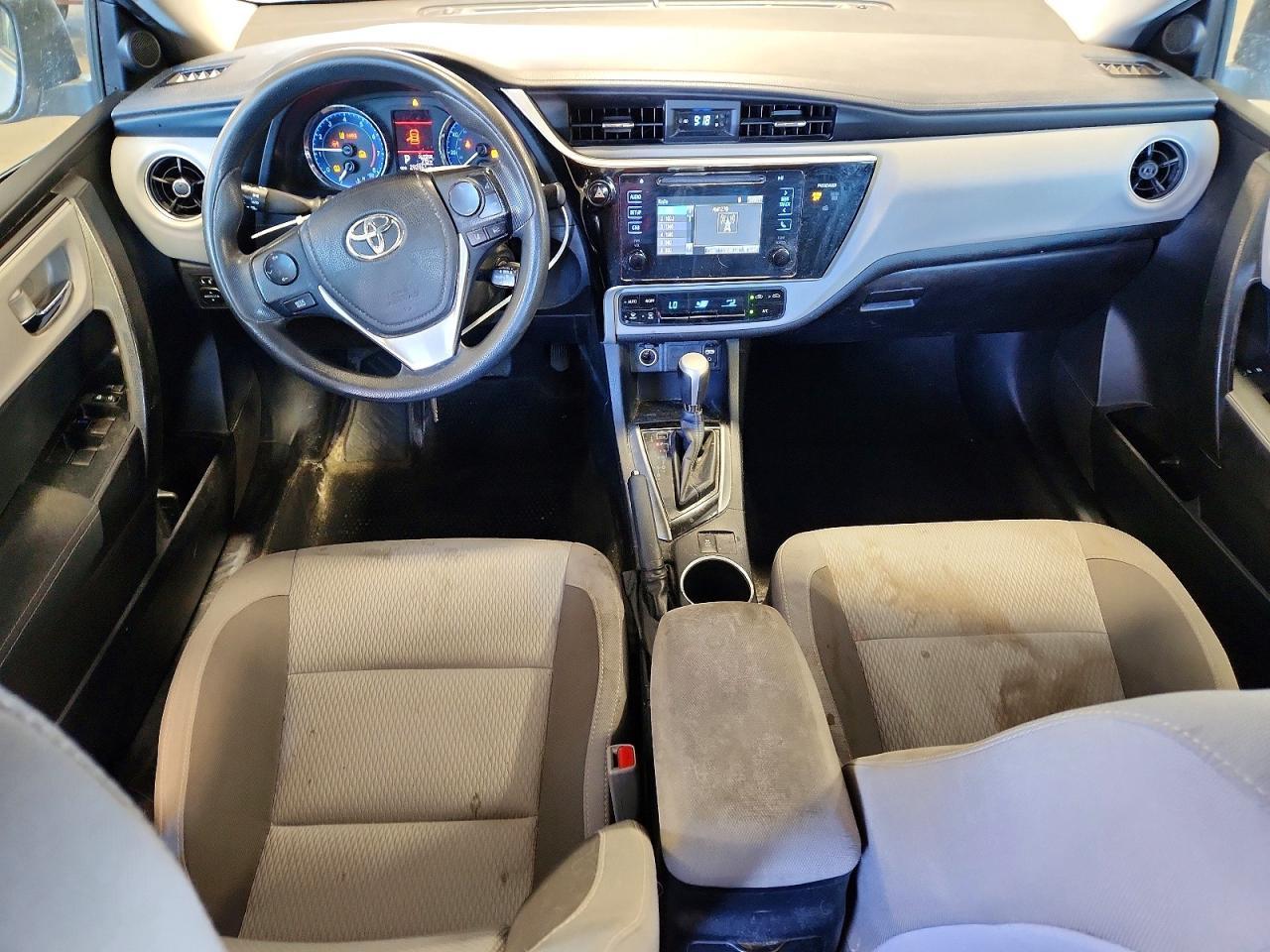 2017 Toyota Corolla Le - zdjęcie 8