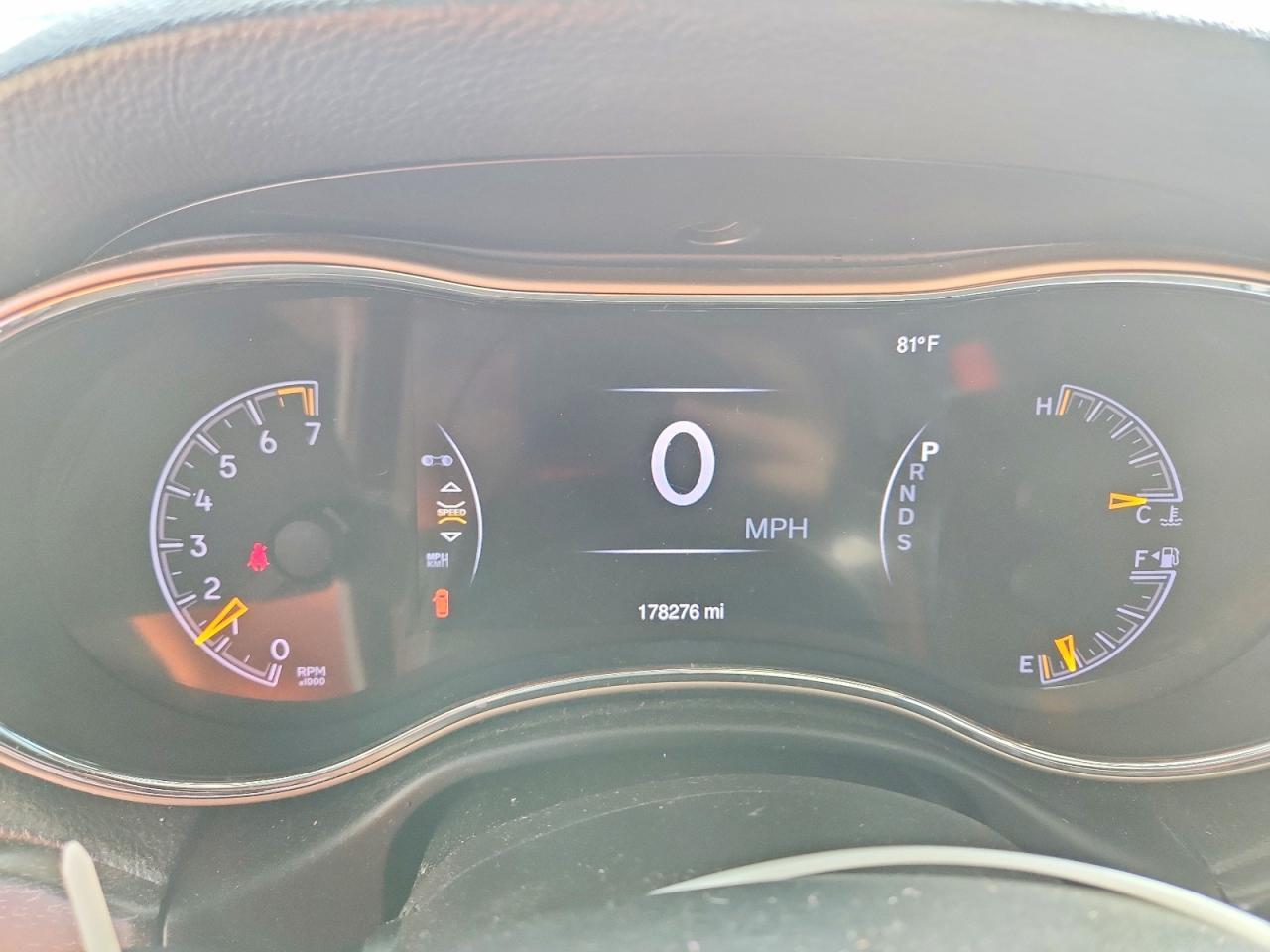 2014 Jeep Grand Cherokee Laredo - zdjęcie 9