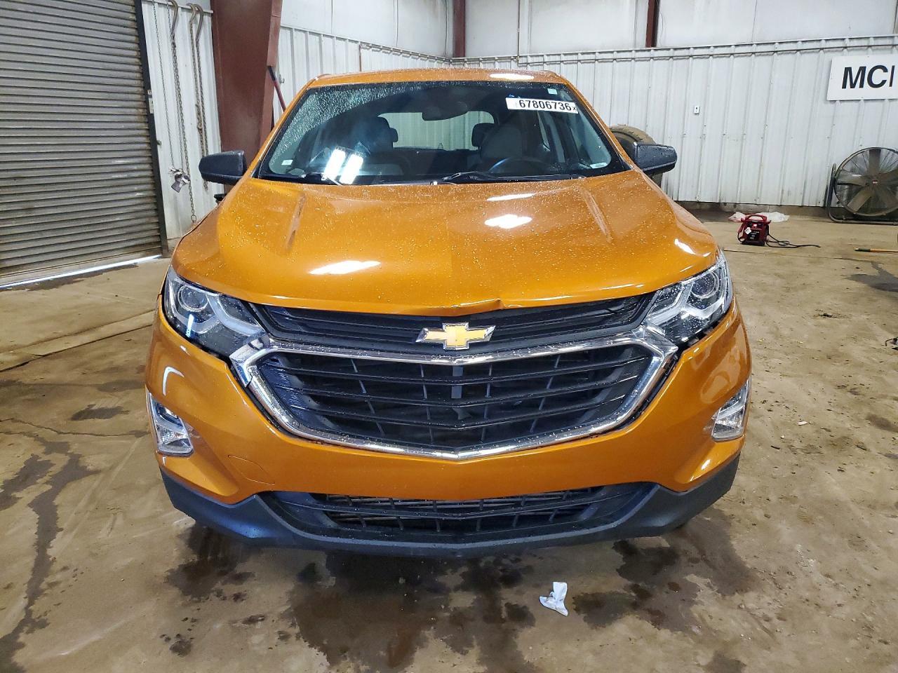 2018 Chevrolet Equinox Ls - zdjęcie 5
