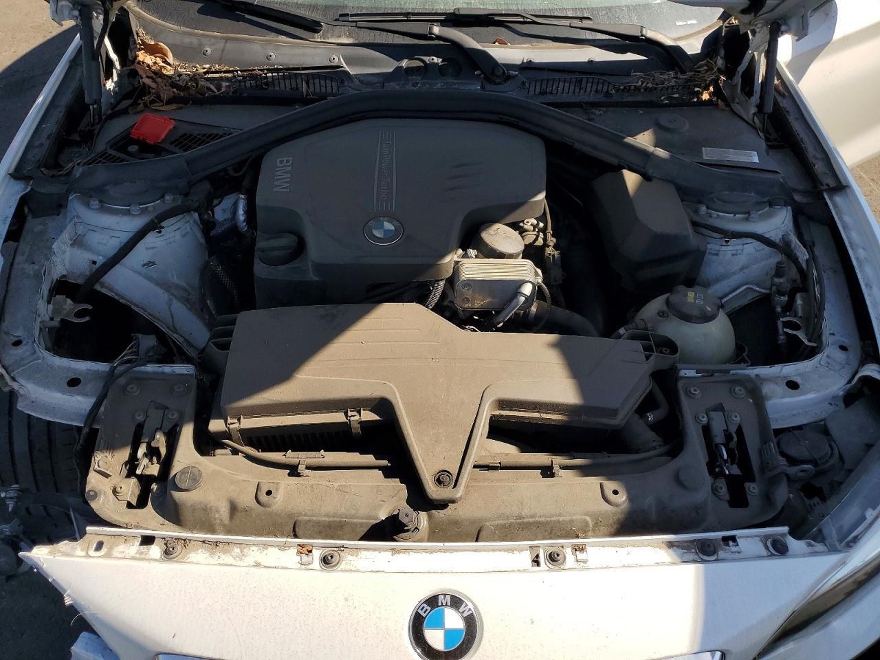 2015 BMW 228 I - zdjęcie 11