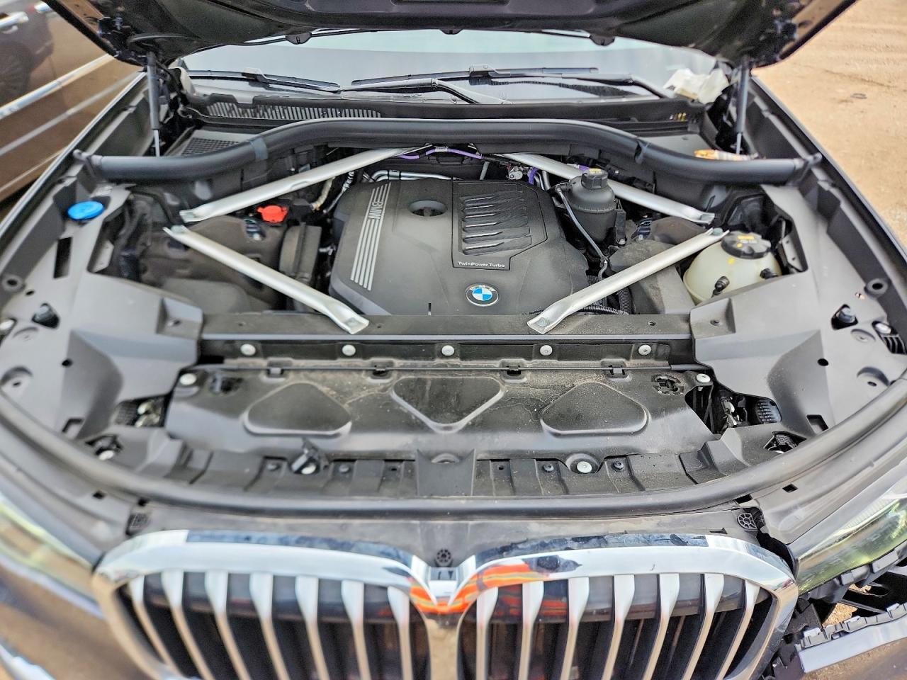 2022 BMW X7 xDrive40I - zdjęcie 12