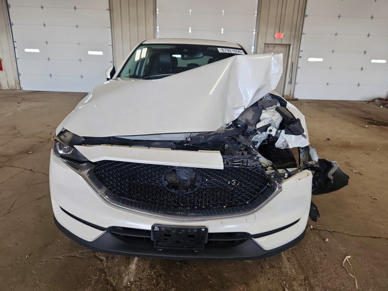 2017 Mazda Cx-5 Touring - zdjęcie 5