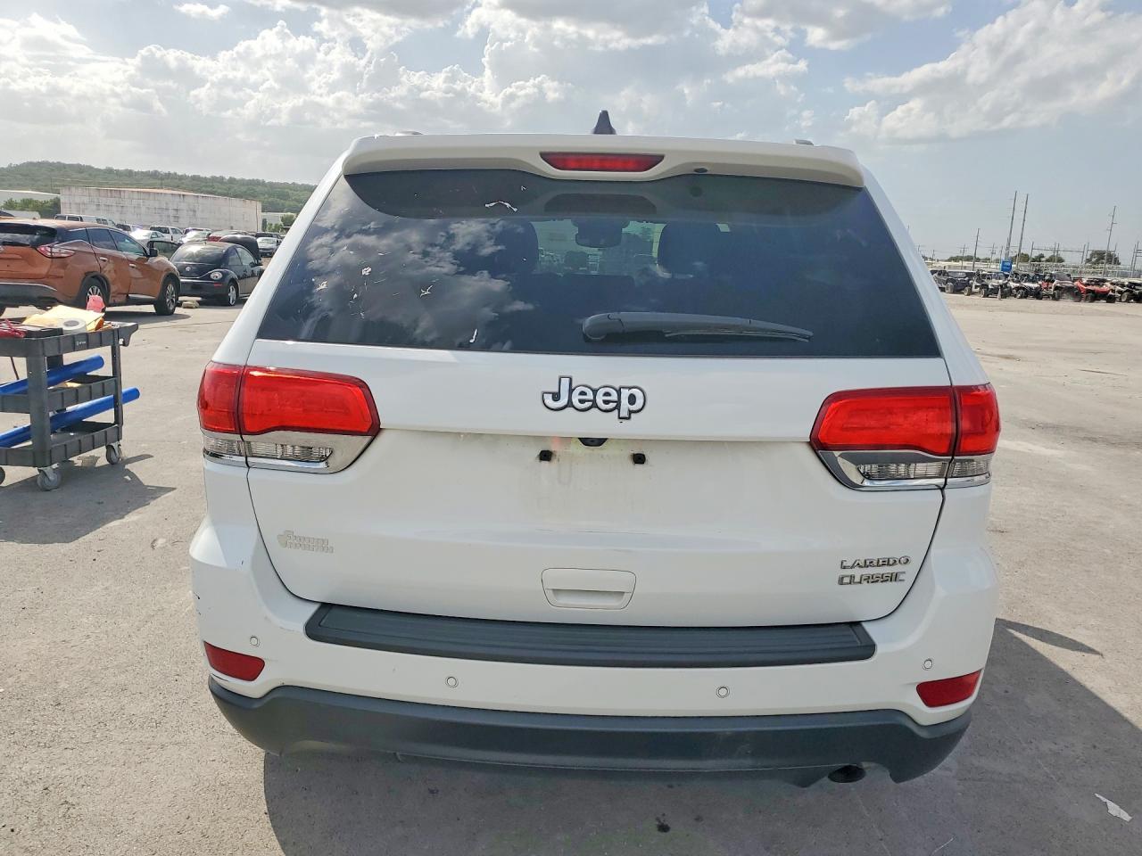 2018 Jeep Grand Cherokee Laredo - zdjęcie 6