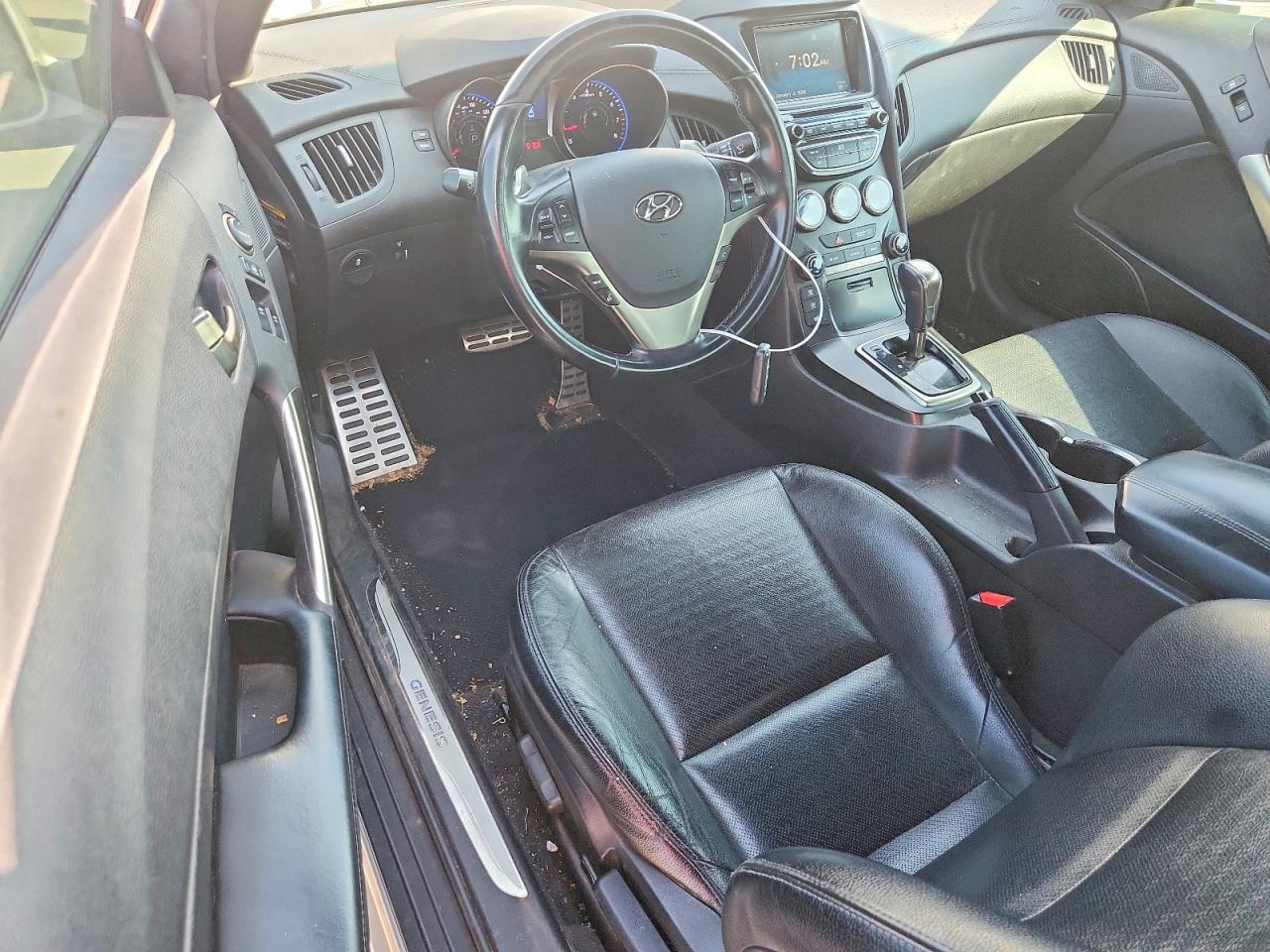 2015 Hyundai Genesis Coupe 3.8 Ultimate - zdjęcie 8