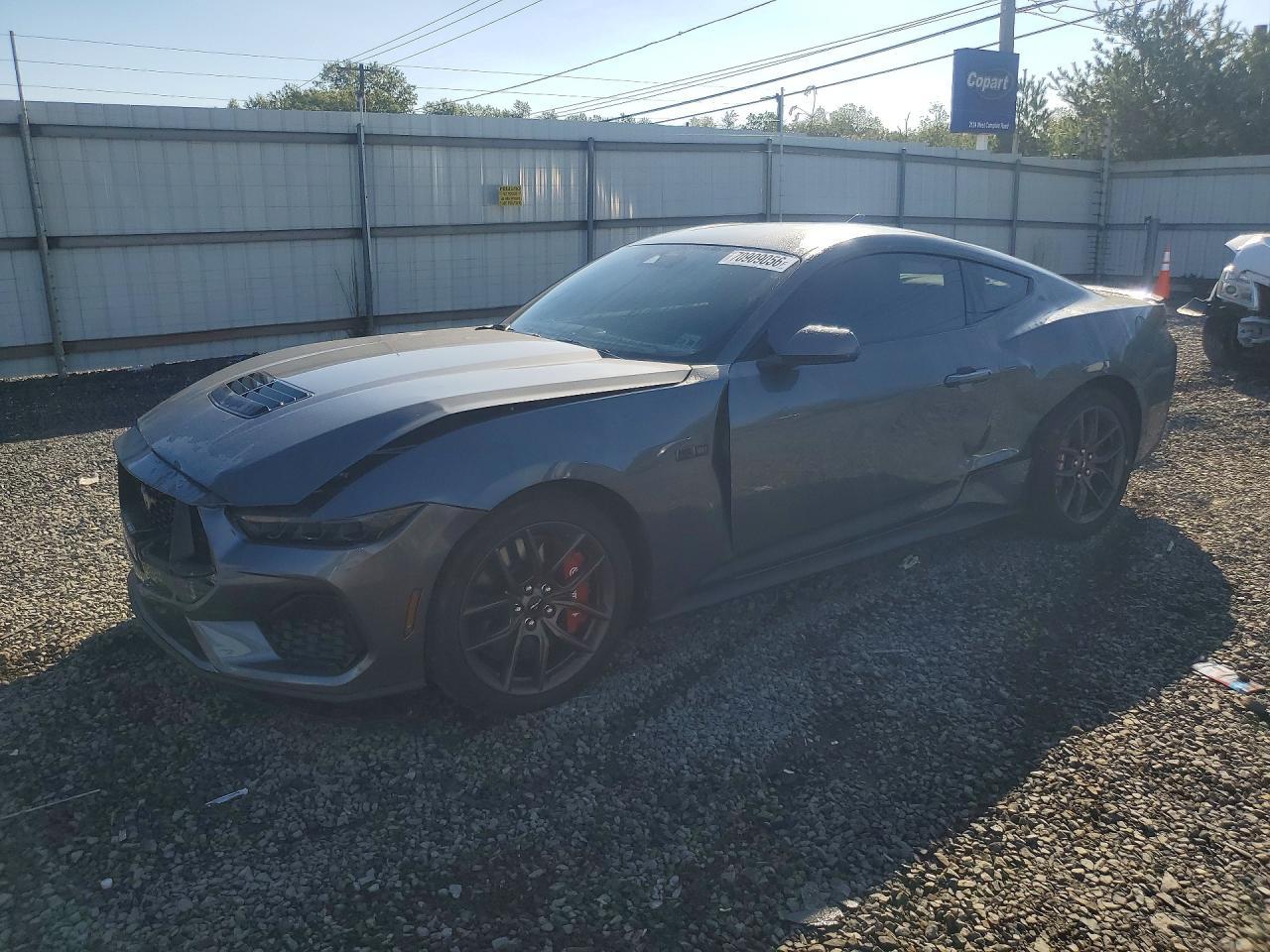 2025 Ford Mustang Gt - zdjęcie główne
