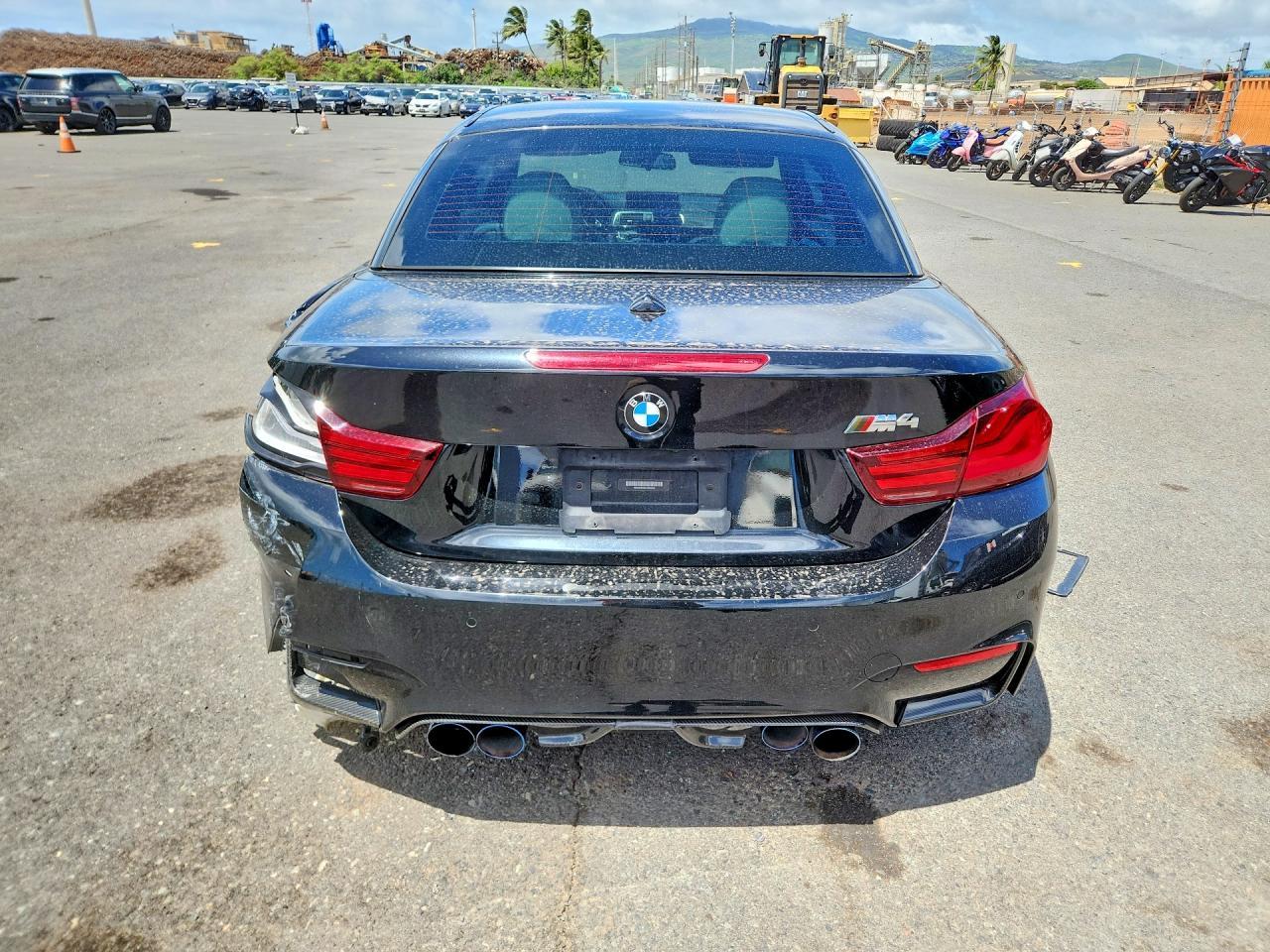 2020 BMW M4 - zdjęcie 6