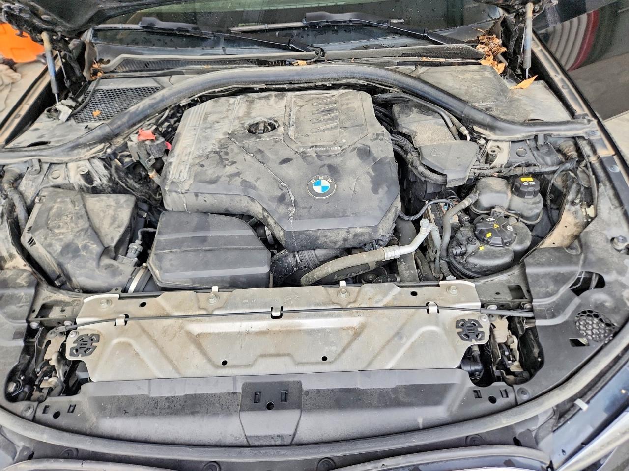 2019 BMW Seria 3 330i - zdjęcie 11
