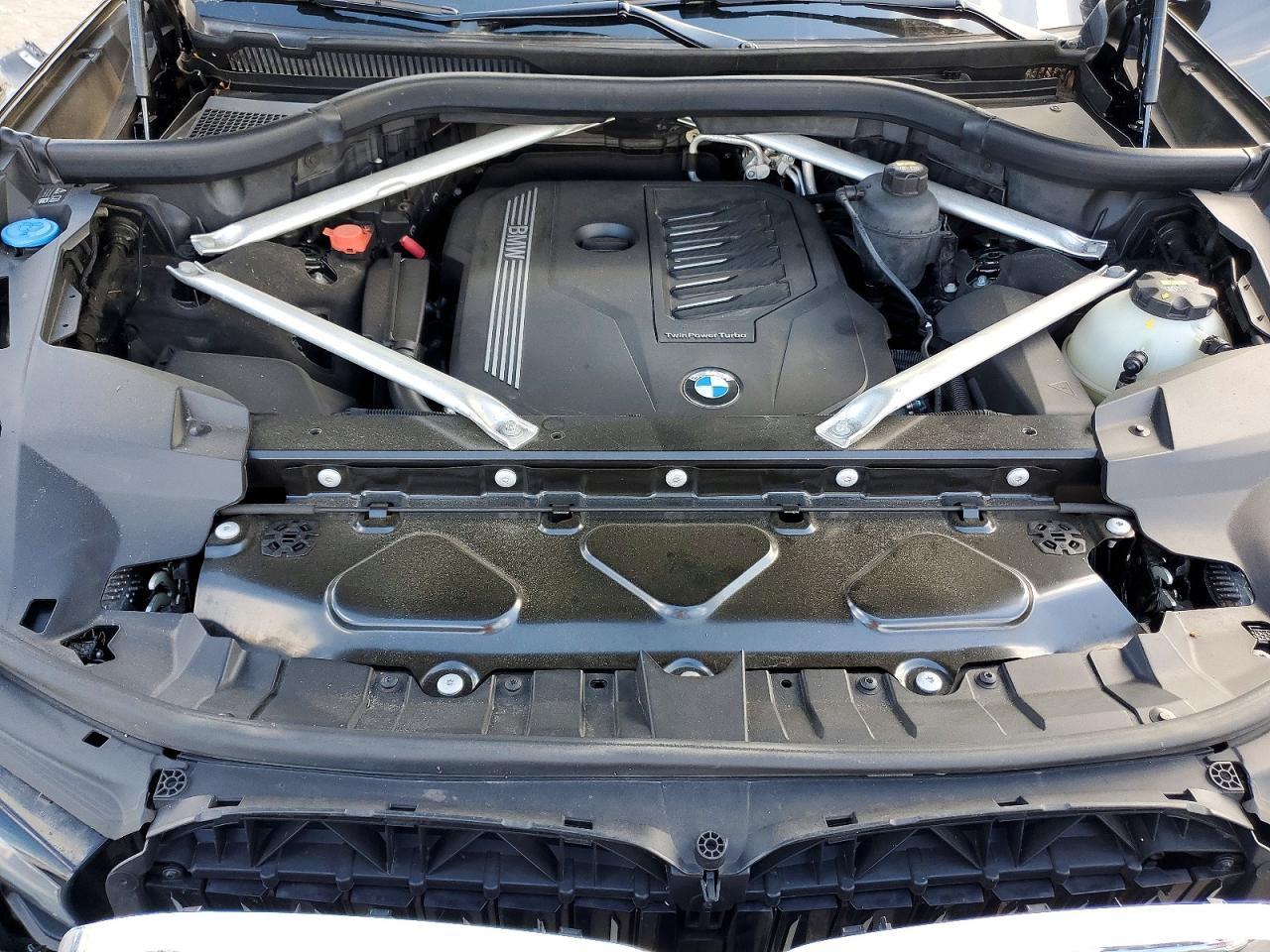 2020 BMW X7 xDrive40I - zdjęcie 12