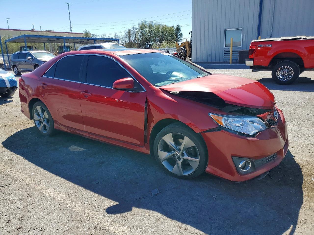 2018 Toyota Camry Se V6 - zdjęcie 4