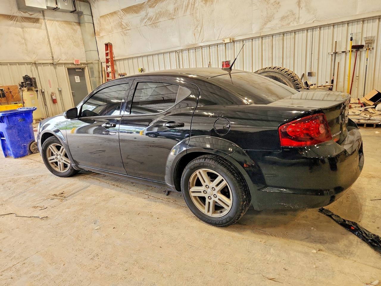 2014 Dodge Avenger Sxt - zdjęcie 2
