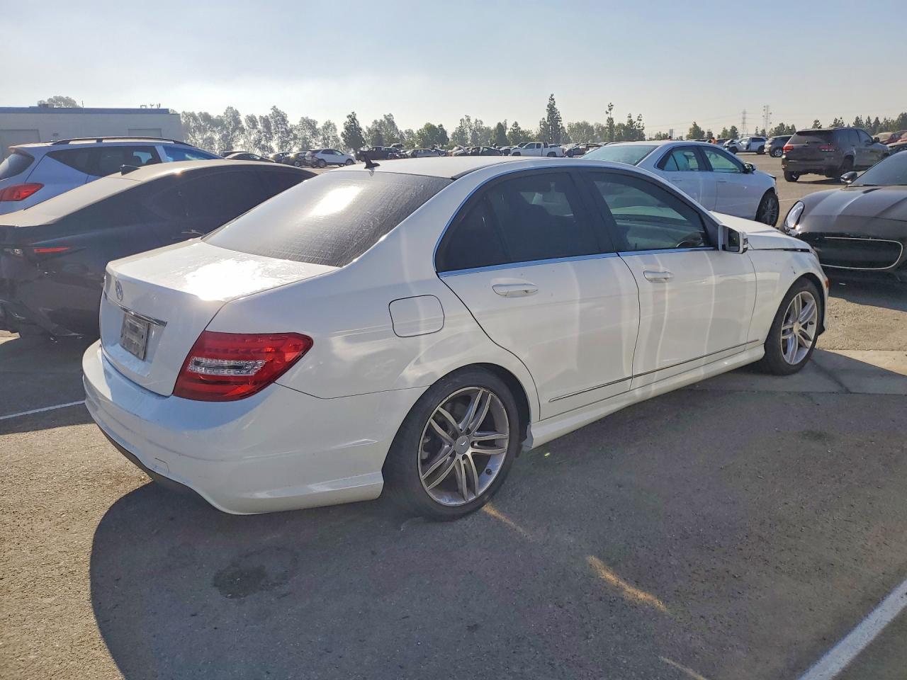 2014 Mercedes-Benz C 250 - zdjęcie 3