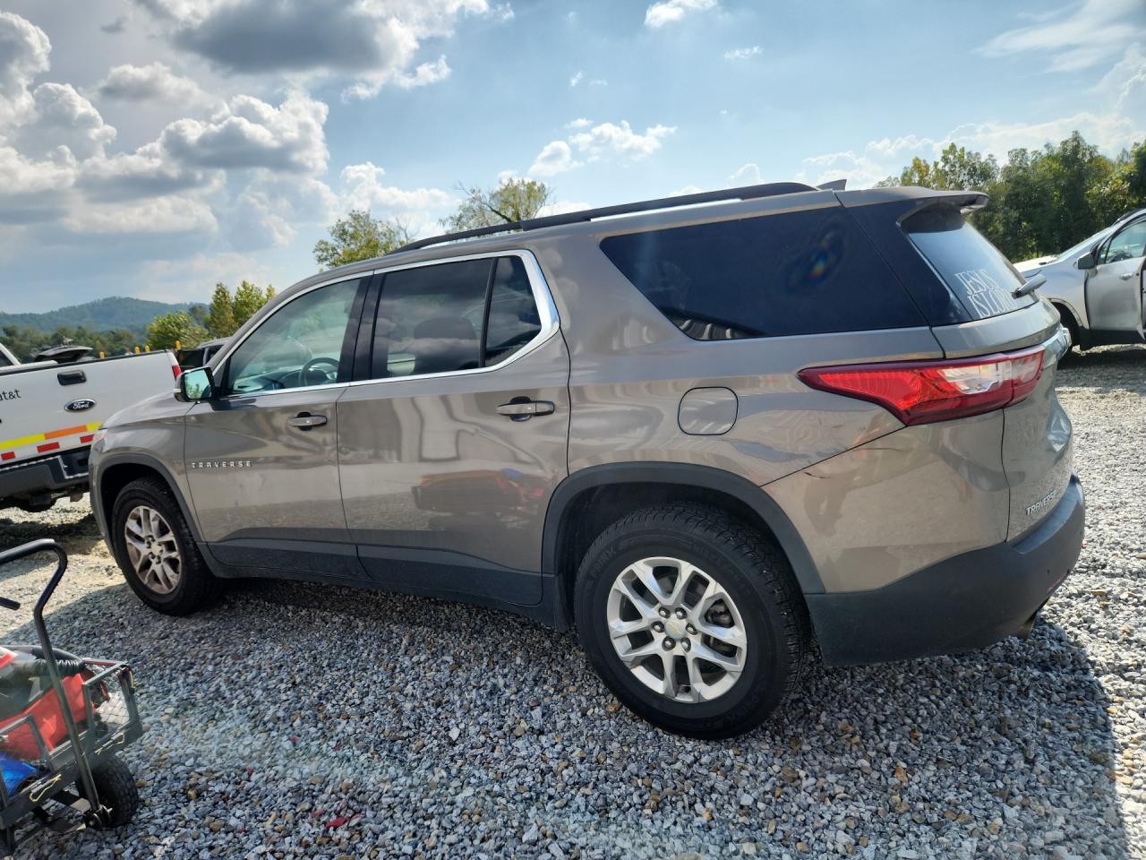 2019 Chevrolet Traverse Lt - zdjęcie 2