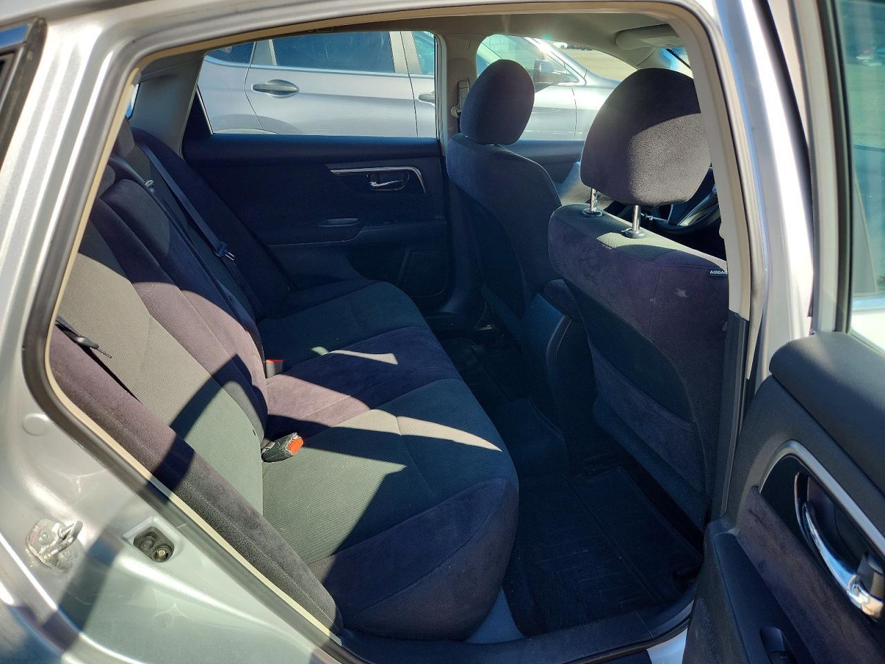 2013 Nissan Altima 2.5 - zdjęcie 10